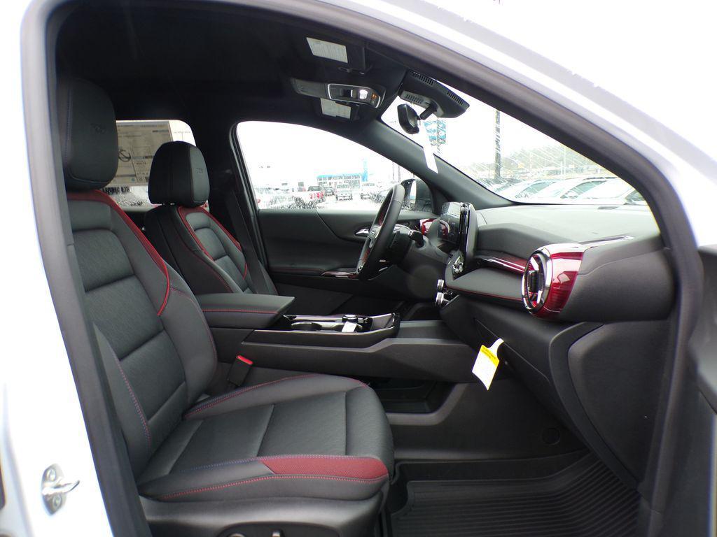 new 2026 Chevrolet Equinox car, priced at $39,572