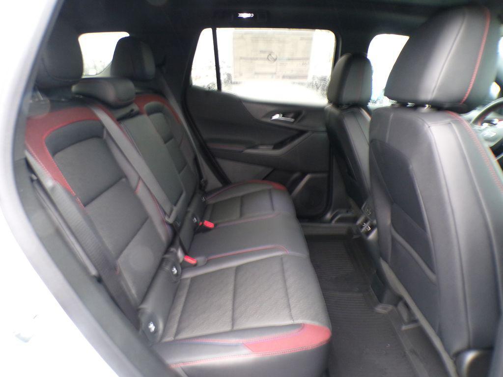 new 2026 Chevrolet Equinox car, priced at $39,572