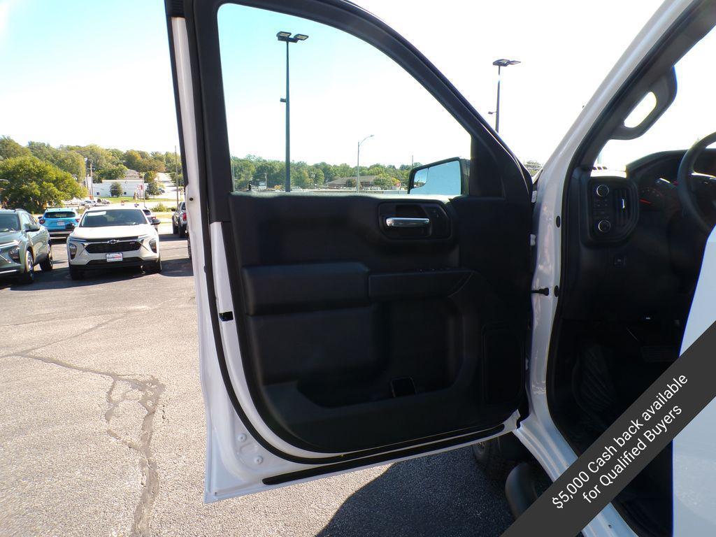 new 2026 Chevrolet Silverado 1500 car, priced at $47,593