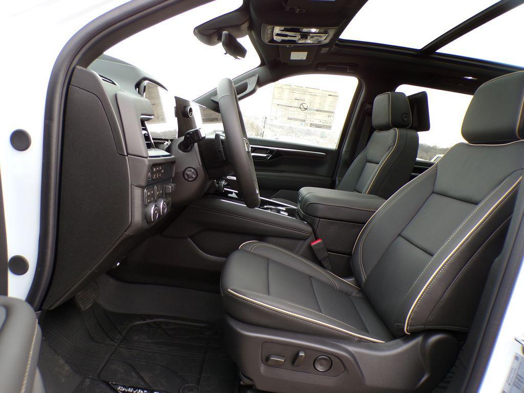 new 2026 Chevrolet Suburban car, priced at $90,332