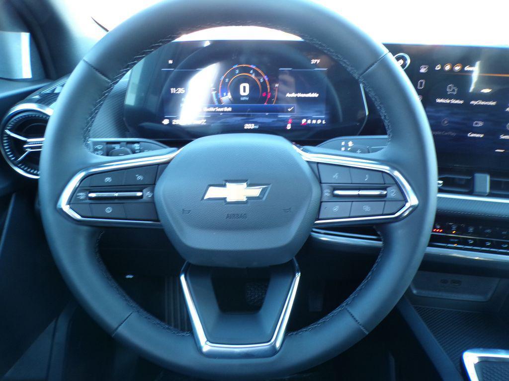 new 2026 Chevrolet Equinox car, priced at $31,390