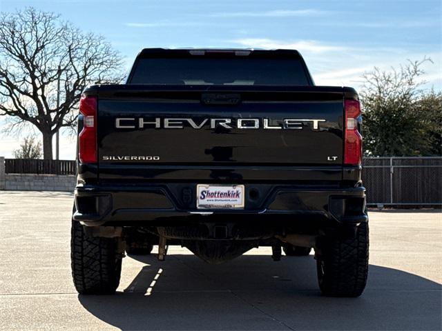 used 2022 Chevrolet Silverado 2500 car, priced at $39,286