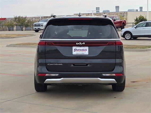 used 2022 Kia Carnival car, priced at $24,636