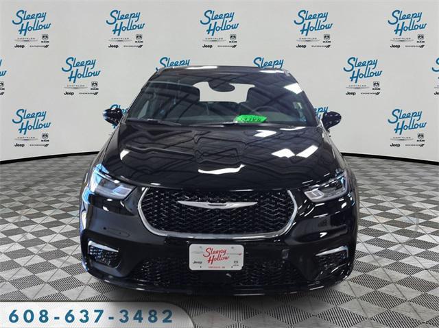 new 2026 Chrysler Pacifica car, priced at $52,936