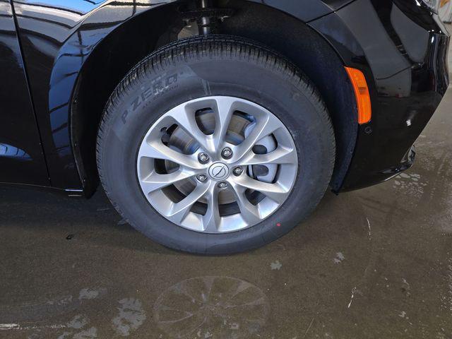 new 2026 Chrysler Pacifica car, priced at $52,936