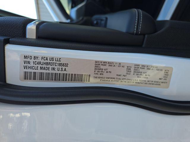 new 2026 Jeep Grand Cherokee car, priced at $47,500