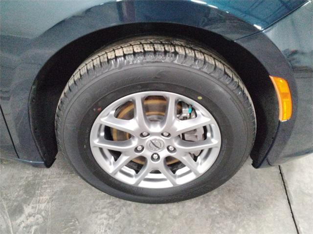 used 2022 Chrysler Pacifica car, priced at $23,992