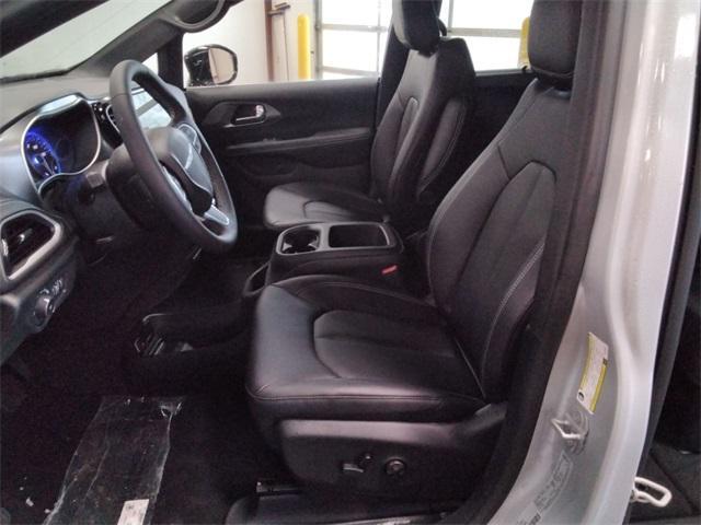 new 2026 Chrysler Pacifica car, priced at $48,739