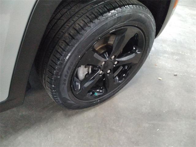 used 2023 Jeep Grand Cherokee L car, priced at $34,483