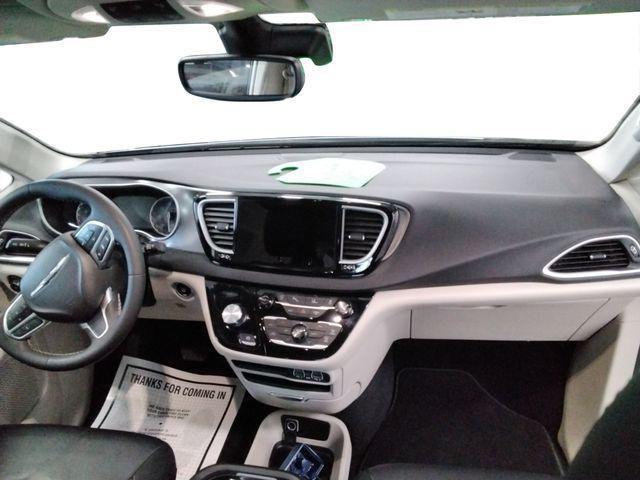 used 2024 Chrysler Pacifica car, priced at $28,484