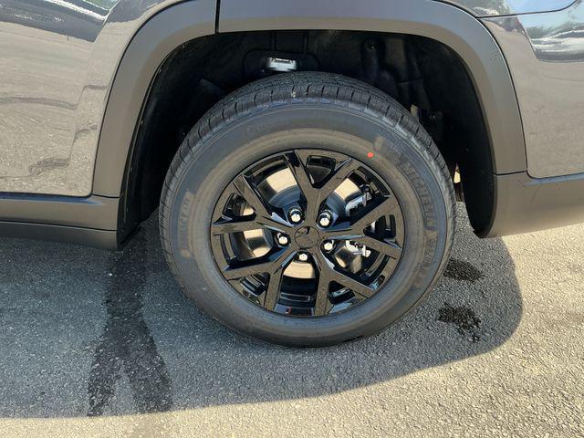 new 2026 Jeep Grand Cherokee L car, priced at $50,999