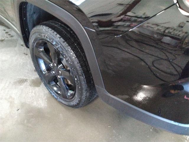 used 2024 Jeep Grand Cherokee L car, priced at $35,994