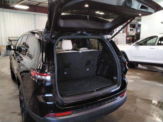 used 2024 Jeep Grand Cherokee L car, priced at $35,994