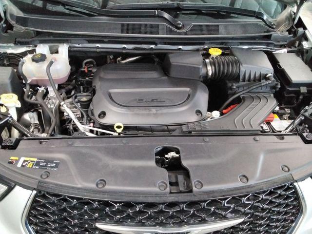 used 2024 Chrysler Pacifica car, priced at $31,494