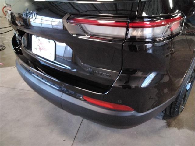 used 2024 Jeep Grand Cherokee L car, priced at $35,994