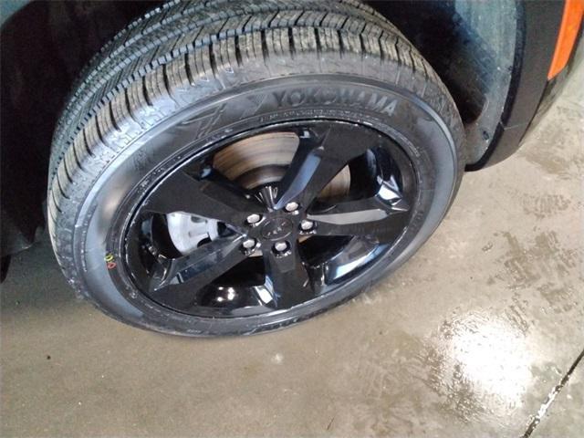 used 2024 Jeep Grand Cherokee L car, priced at $35,994