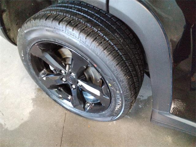 used 2024 Jeep Grand Cherokee L car, priced at $35,994