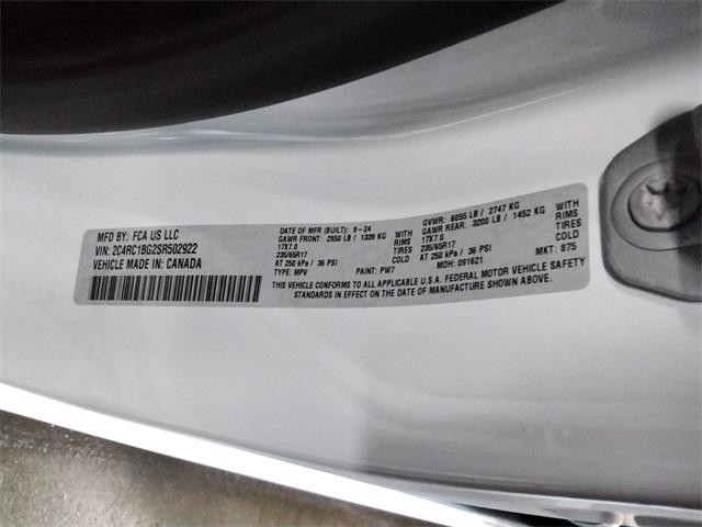 used 2025 Chrysler Pacifica car, priced at $33,965