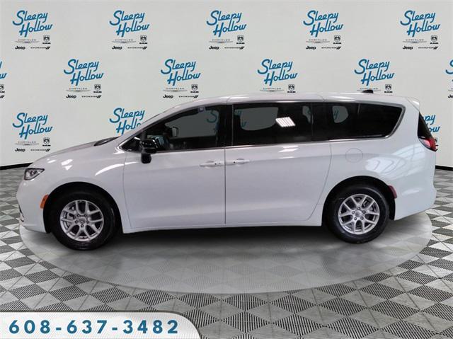 used 2025 Chrysler Pacifica car, priced at $33,965