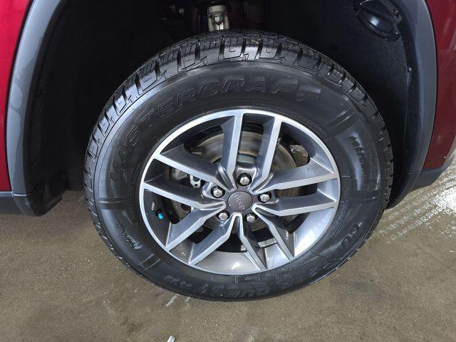 used 2019 Jeep Grand Cherokee car, priced at $17,979