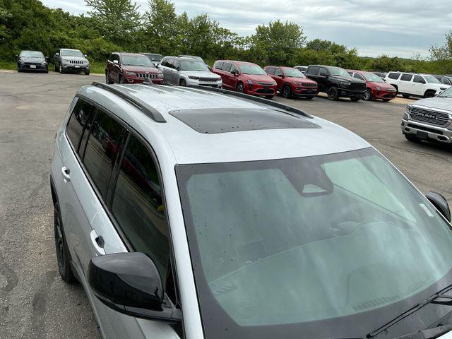 new 2026 Jeep Grand Cherokee L car, priced at $51,299