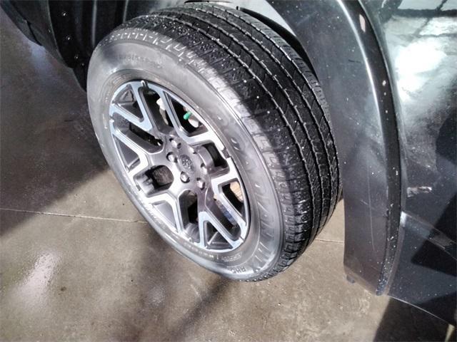 used 2025 Ram 1500 car, priced at $40,985