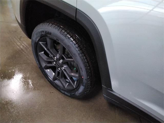 new 2025 Jeep Grand Cherokee car, priced at $55,230