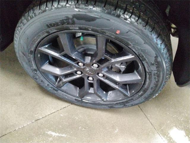 new 2025 Jeep Grand Cherokee car, priced at $55,230