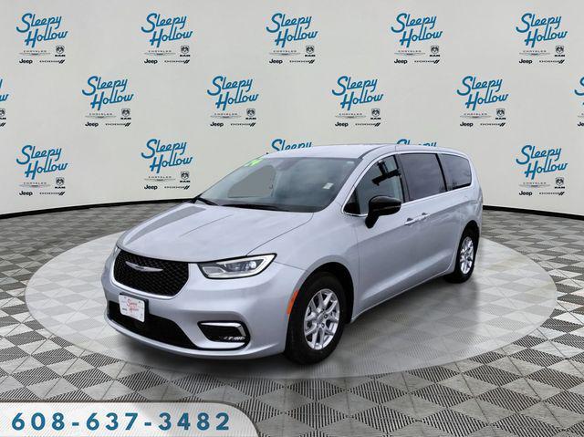 used 2024 Chrysler Pacifica car, priced at $27,994