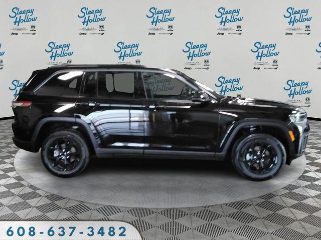 new 2026 Jeep Grand Cherokee car, priced at $48,000