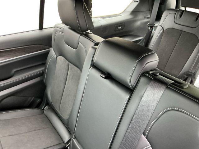 new 2026 Jeep Grand Cherokee L car, priced at $51,299