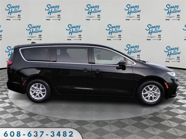 used 2024 Chrysler Pacifica car, priced at $28,984