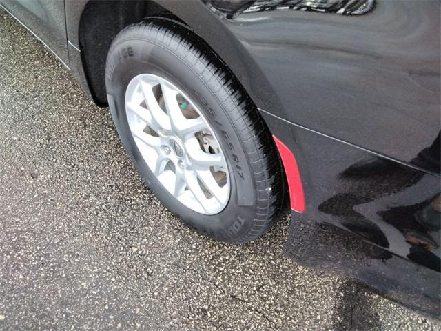 used 2024 Chrysler Pacifica car, priced at $28,984