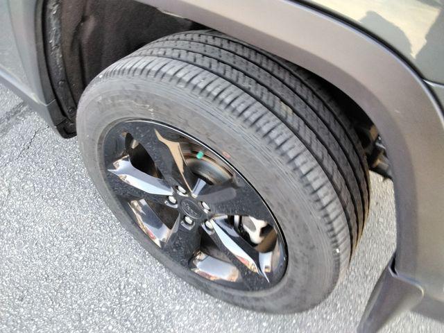 used 2024 Jeep Grand Cherokee L car, priced at $32,994