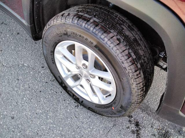 new 2026 Jeep Grand Cherokee car, priced at $43,049