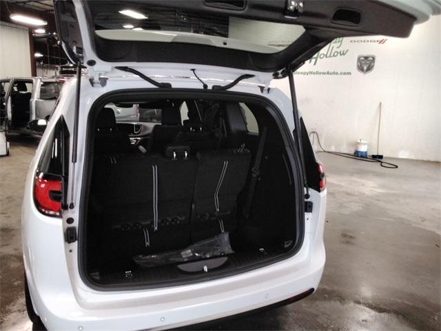 new 2026 Chrysler Pacifica car, priced at $48,293