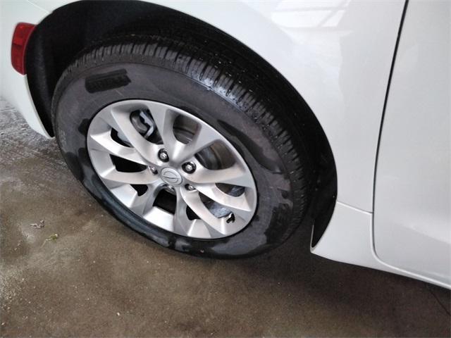 new 2026 Chrysler Pacifica car, priced at $48,293