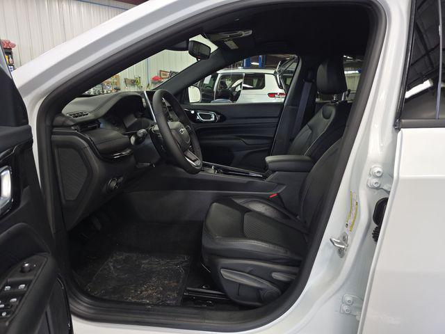 new 2026 Jeep Compass car, priced at $31,996