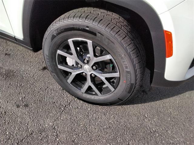 new 2025 Jeep Grand Cherokee car, priced at $46,850