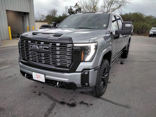 used 2025 GMC Sierra 2500 car, priced at $82,495