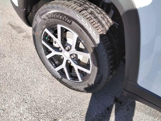 new 2025 Jeep Grand Cherokee car, priced at $46,850