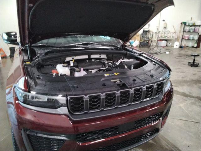 new 2026 Jeep Grand Cherokee car, priced at $48,500