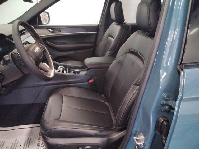 new 2026 Jeep Grand Cherokee L car, priced at $54,150