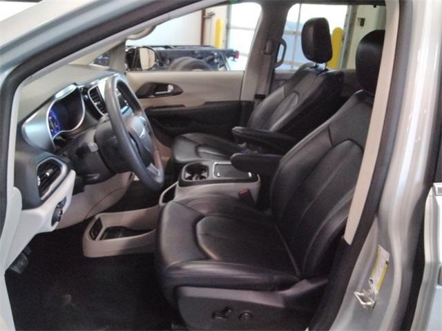 used 2024 Chrysler Pacifica car, priced at $29,464