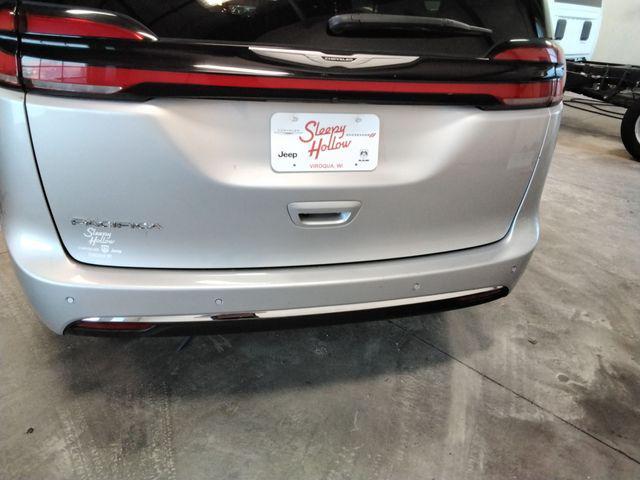 used 2024 Chrysler Pacifica car, priced at $29,464