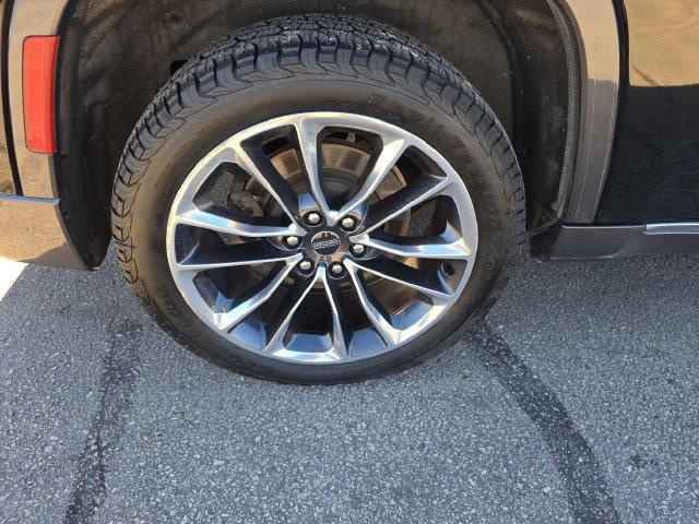 used 2022 Jeep Wagoneer car, priced at $29,294