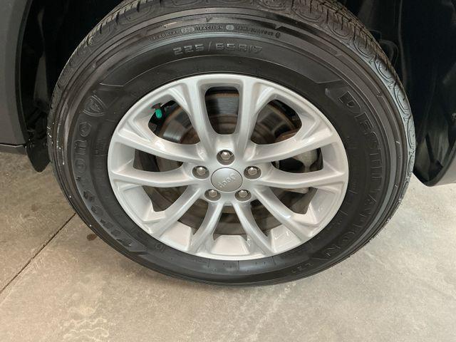 used 2022 Jeep Cherokee car, priced at $23,992