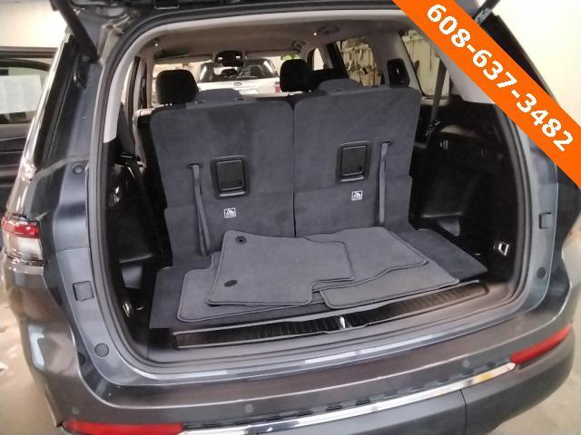 used 2022 Jeep Grand Cherokee L car