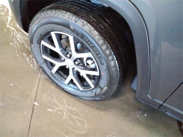 new 2025 Jeep Grand Cherokee car, priced at $47,137