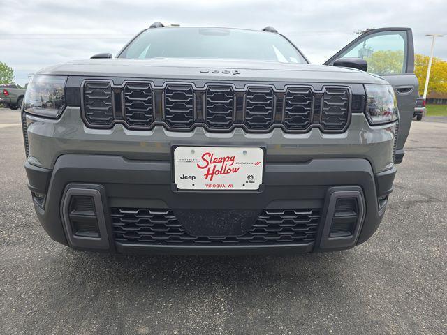 new 2026 Jeep Cherokee car, priced at $39,899